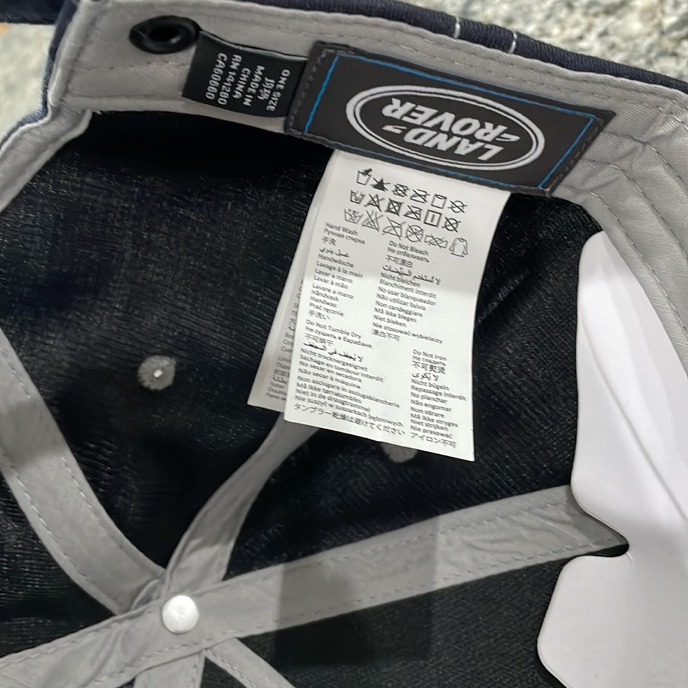 NWOT Land Rover Baseball Cap - Picture 4 of 4